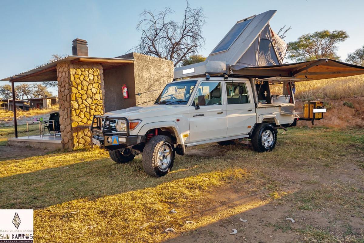 Hotel Daan Viljoen Giraffe Campsites Windhoek Exterior foto